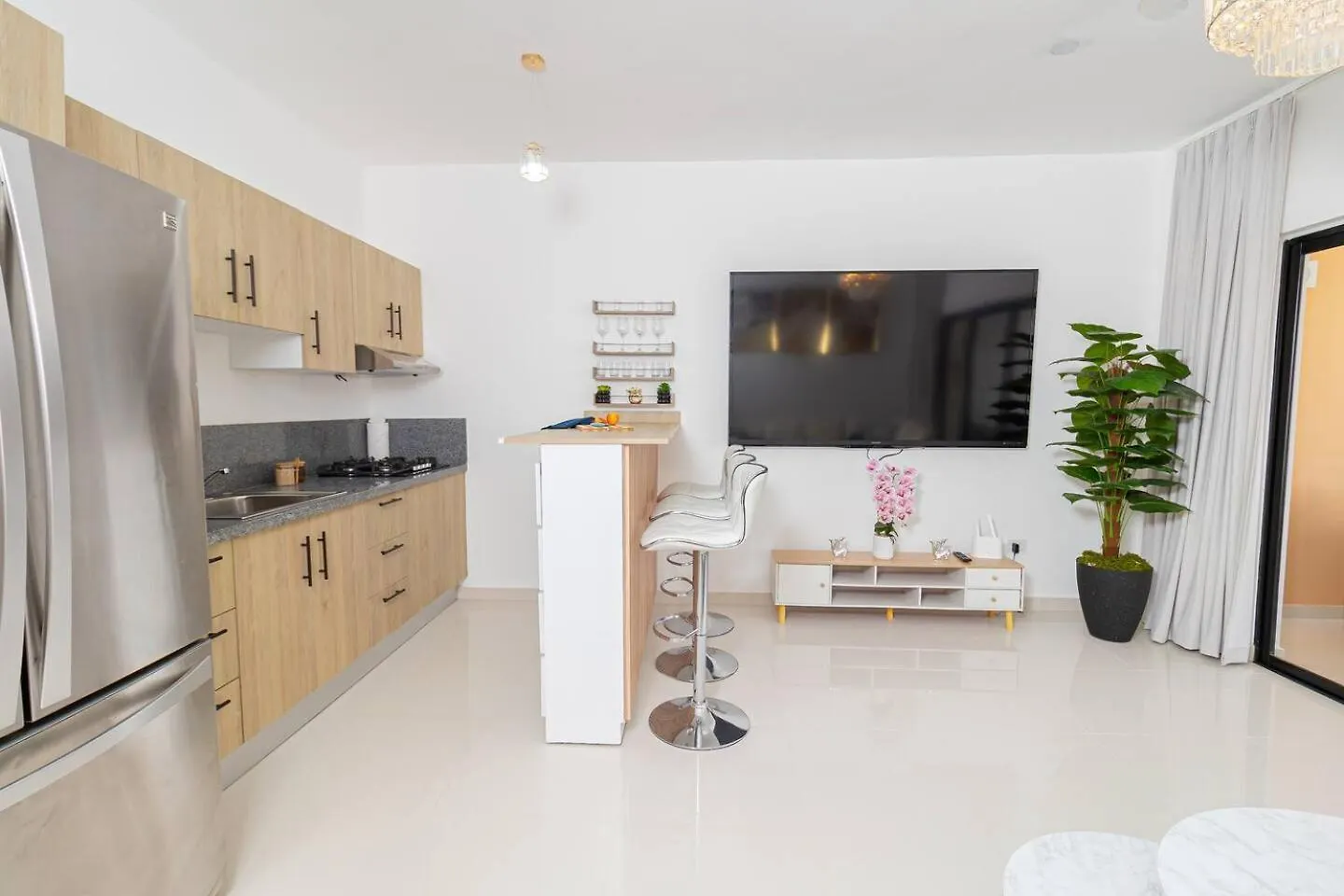 Serene 2-Bedroom Coastal Retreat In Bayahibe San Rafael del Yuma